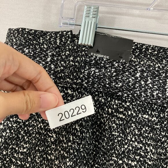 New Express Black White High Rise Belted Ankle Pants size 14 Office Career - Picture 12 of 13